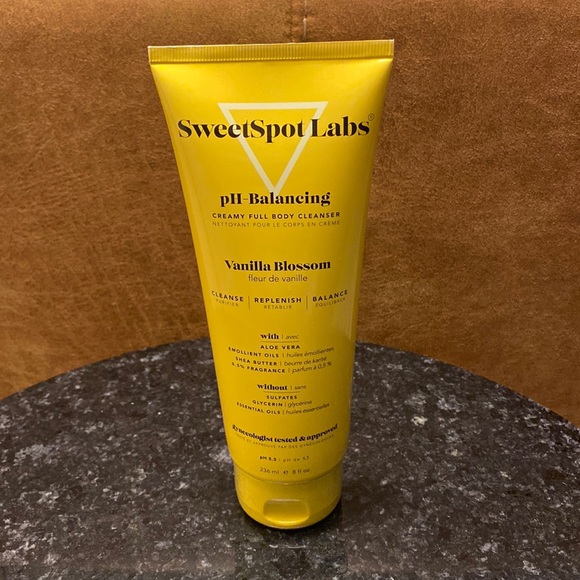 NWT Sweet Spot Labs pH Balancing Vanilla Blossom 8 floz Full Body Cleanser - Picture 1 of 3